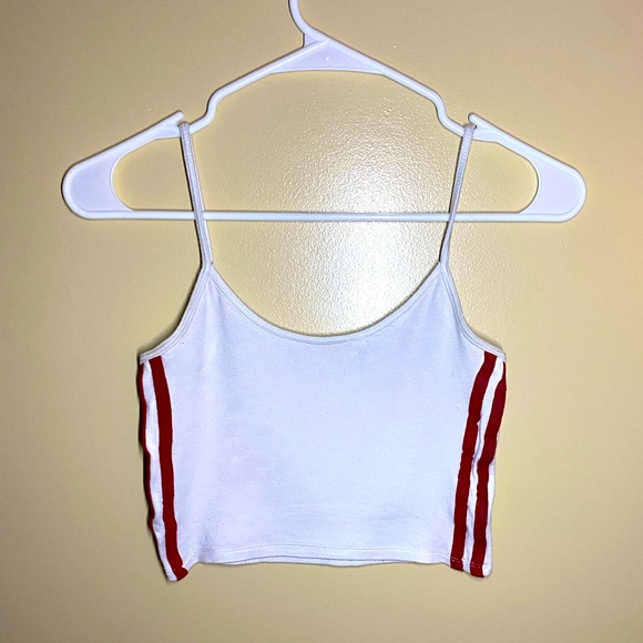 Brandy Melville Cropped Tank Top - Picture 2 of 4